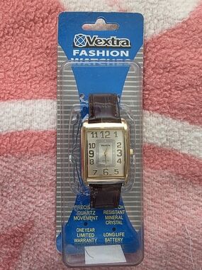New Vextra Fashion Gold-Tone Rectangle Watch with Brown Leather Strap